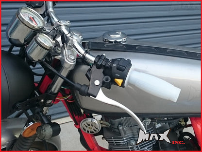 White Barrel Cafe Racer Style Hand Grips - 7/8" (22mm)