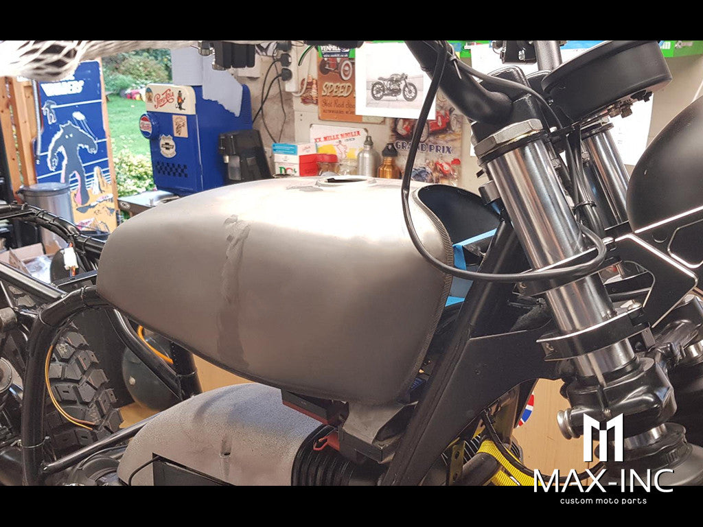 Classic Style Universal Unpainted 9L Fuel Tank + Fuel Cap + Fuel Tap